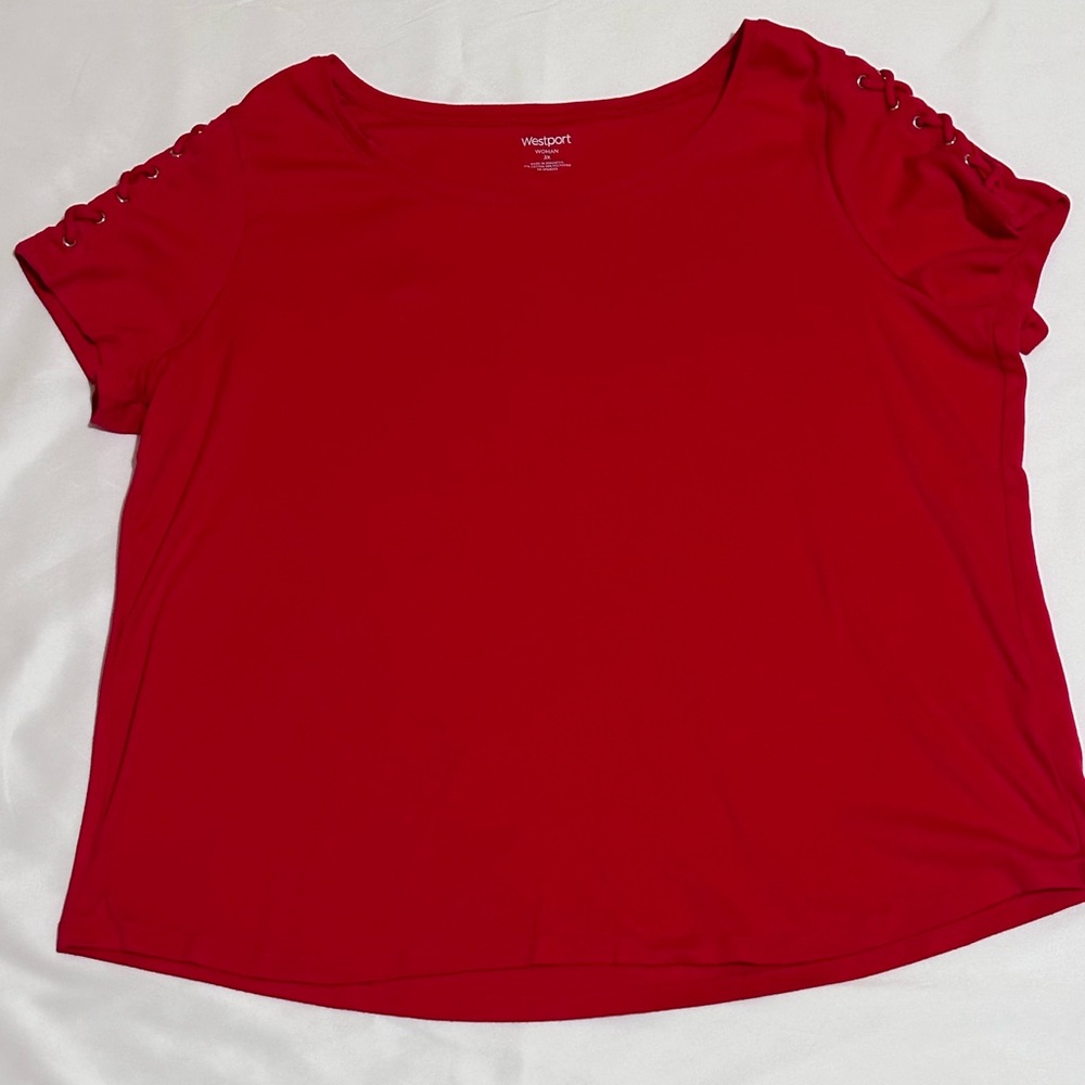 Westport Women’s Tee